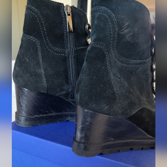 Aquatalia black suede booties - Picture 8 of 9